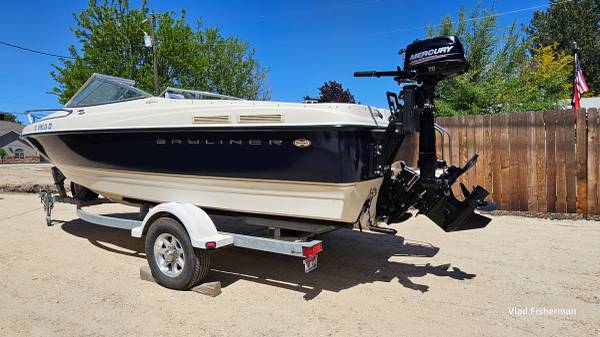Bayliner, dovoz USA — foto 4 z 12