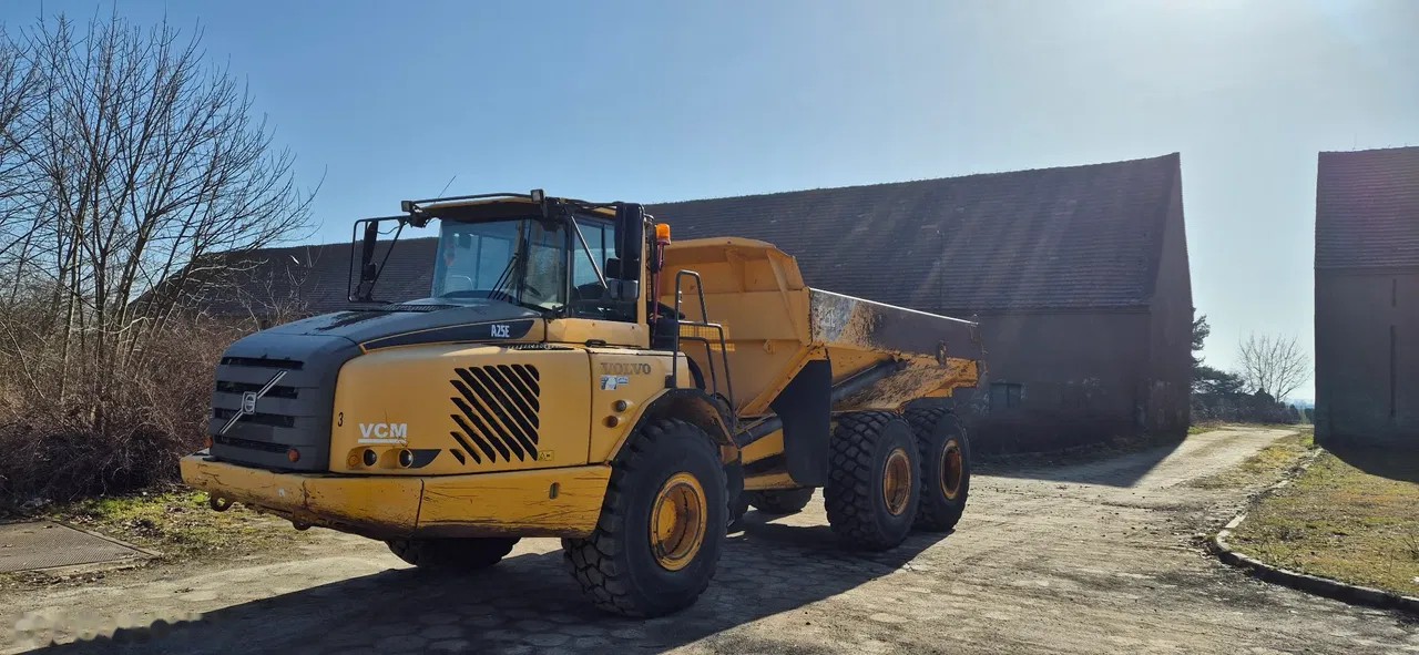 2011 Volvo A25 E, 15 350 mth, dovoz Skladem v EU — foto 1