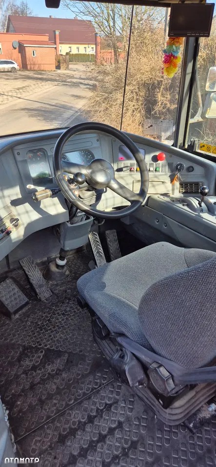 2011 Volvo A25 E, 15 350 mth, dovoz Skladem v EU — foto 7 z 12