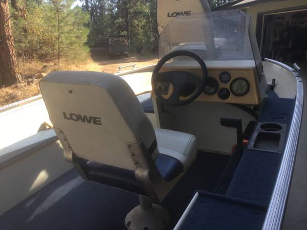 2000 Lowe, dovoz USA — foto 10 z 12