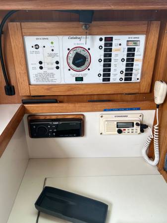 Catalina, dovoz USA — foto 7 z 12