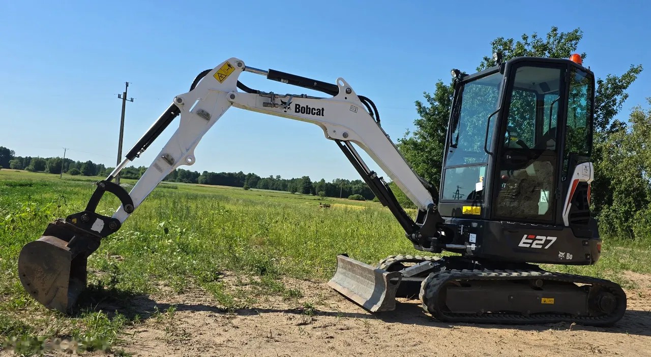 2022 Bobcat E27, 940 mth, dovoz Skladem v EU — foto 12 z 22