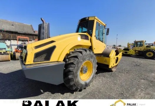 2015 Bomag VÁLEC, 3 129 mth, dovoz Skladem v EU — foto 7 z 14