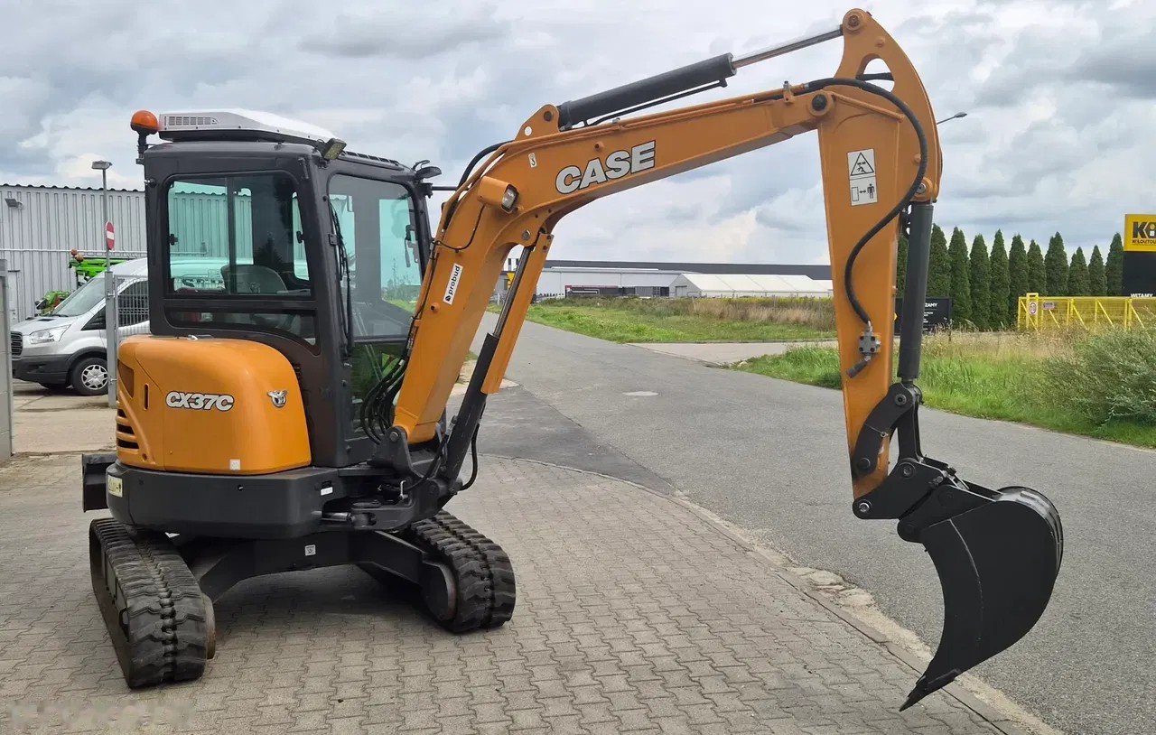 2019 Case CX37C, 766 mth, dovoz Skladem v EU — foto 2 z 11