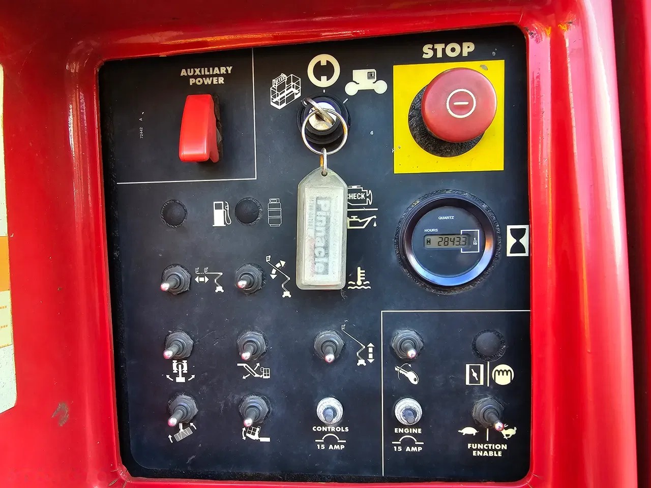 2002 Genie, dovoz Skladem v EU — foto 5 z 8