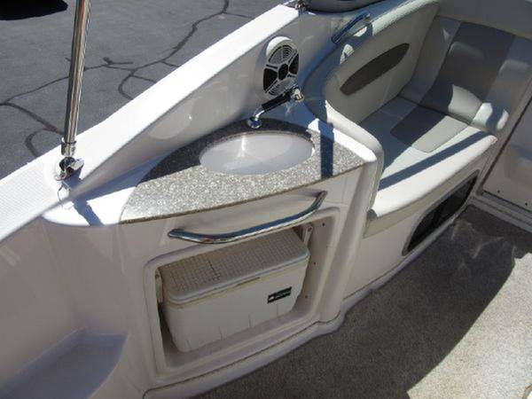 2008 Chaparral, dovoz USA — foto 3 z 7