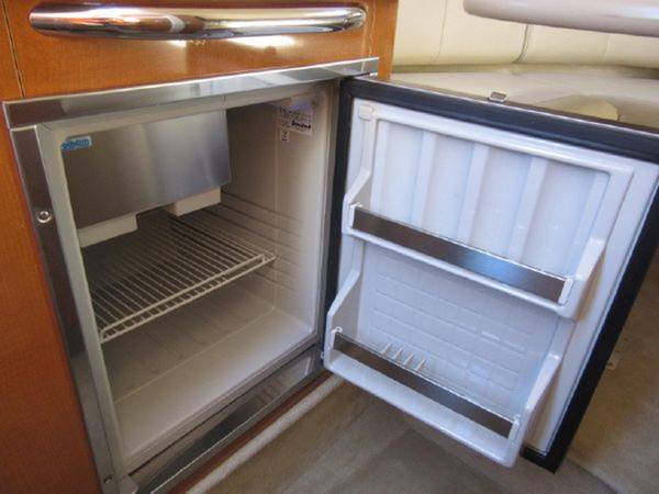 2008 Chaparral, dovoz USA — foto 6 z 7