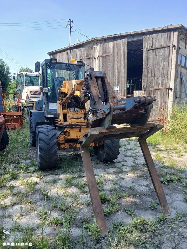 2000 Paus 852, 9 200 mth, dovoz Skladem v EU — foto 4 z 4