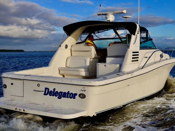 Sea Ray, dovoz USA — foto 2 z 5