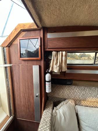 Sea Ray, dovoz USA — foto 10 z 12