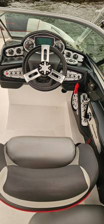 2011 MasterCraft, dovoz USA — foto 11 z 12