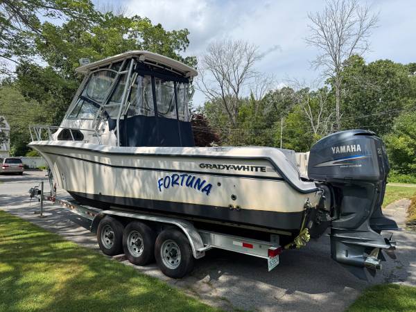 Grady-White, bílá, dovoz USA — foto 2 z 6