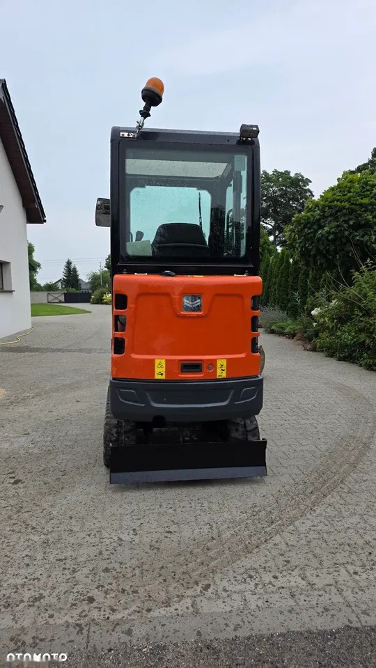 2018 Schaeff TC16, 102 mth, dovoz Skladem v EU — foto 5 z 16