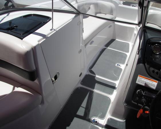2007 Yamaha, dovoz USA — foto 4 z 8