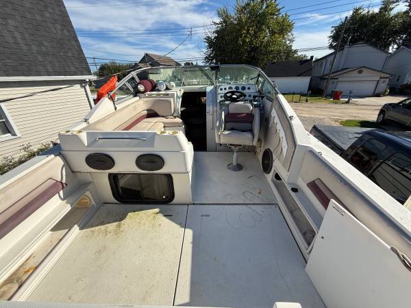 1995 Chaparral, dovoz USA — foto 3 z 6