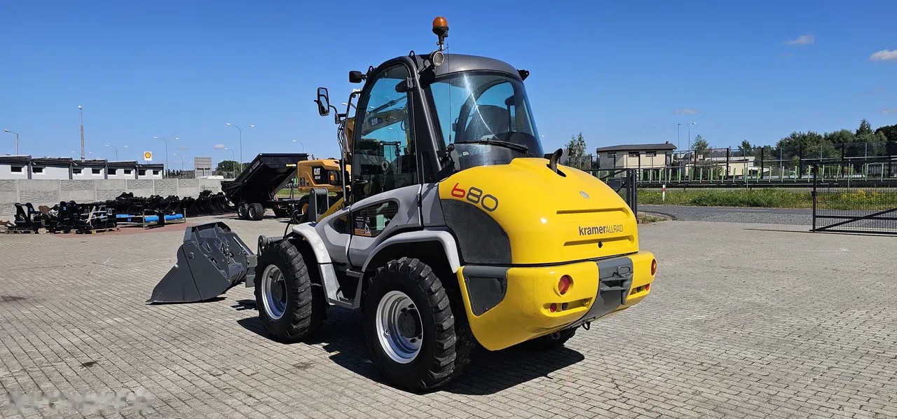 2003 Kramer 680, 7 700 mth, dovoz Skladem v EU — foto 3 z 9