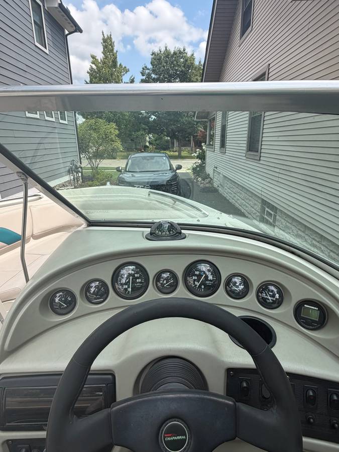 1995 Chaparral, dovoz USA — foto 4 z 10