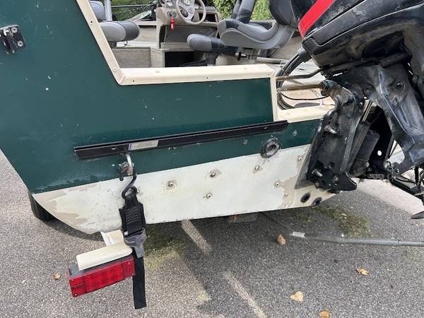 2002 Crestliner, dovoz USA — foto 12 z 12