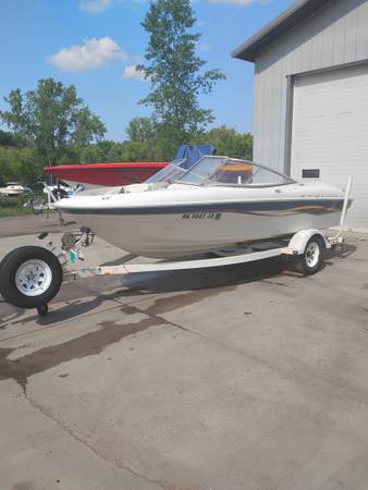 2001 Bayliner, dovoz USA — foto 1