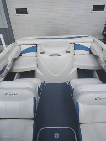 2001 Bayliner, dovoz USA — foto 7 z 12