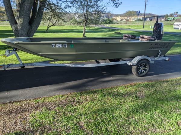 2023 Lowe, dovoz USA — foto 1