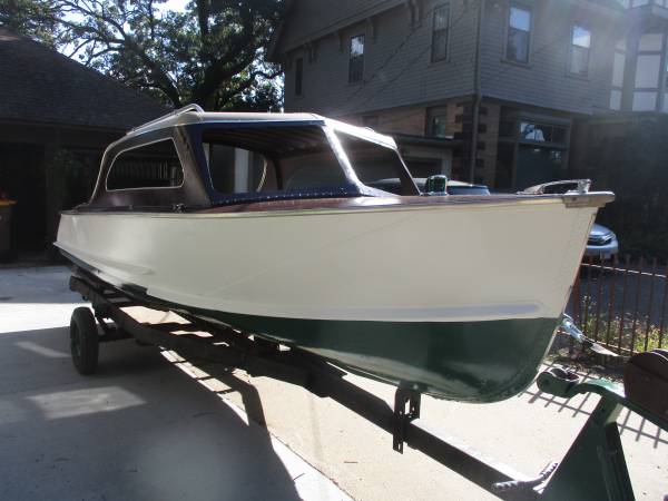 Crestliner, dovoz USA — foto 2 z 12