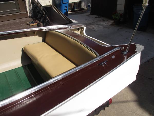 Crestliner, dovoz USA — foto 4 z 12