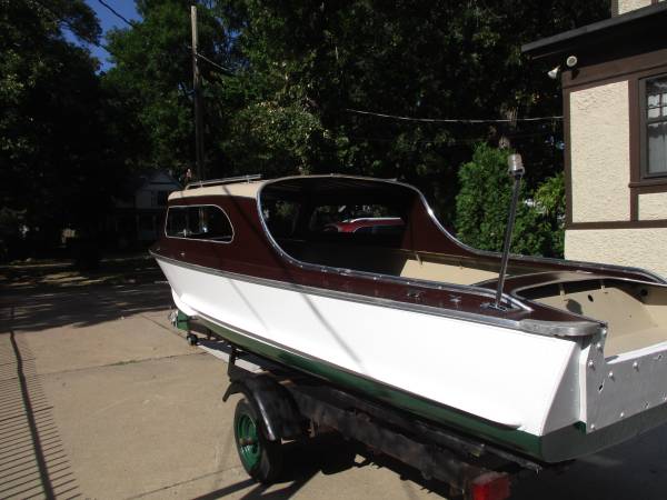 Crestliner, dovoz USA — foto 8 z 12