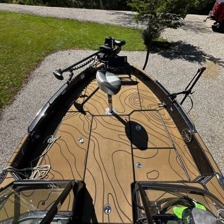 2019 Skeeter, dovoz USA — foto 6 z 12
