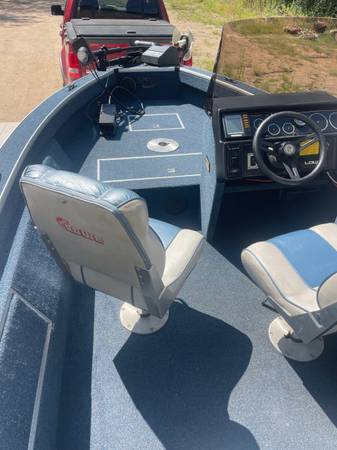 Lowe, dovoz USA — foto 6 z 12