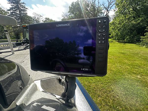 2012 Skeeter, dovoz USA — foto 5 z 12