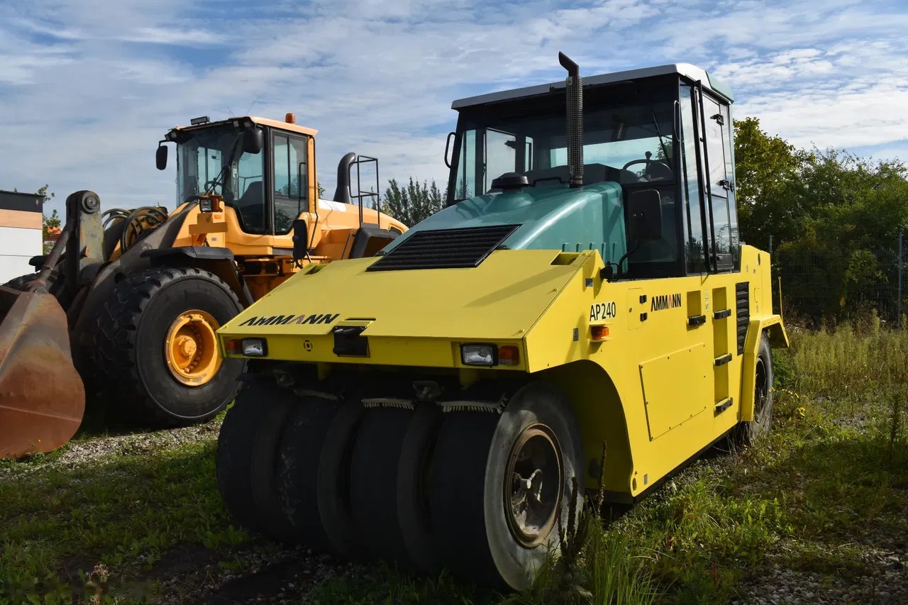 2012 Ammann AP 240, 7 573 mth, dovoz Skladem v EU — foto 3 z 14