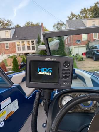 2004 Skeeter, dovoz USA — foto 10 z 11