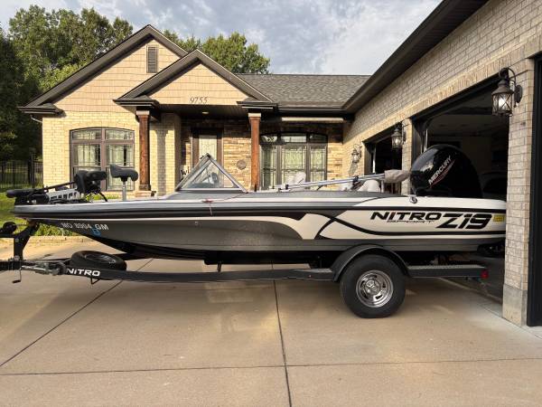 2021 Nitro, dovoz USA — foto 1
