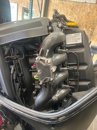 2022 Tracker, dovoz USA — foto 7 z 7