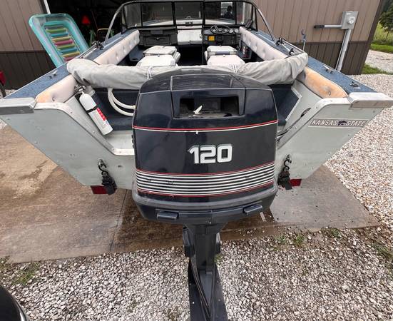 1990 Lowe, dovoz USA — foto 6 z 9