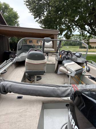 Tracker, dovoz USA — foto 2 z 7