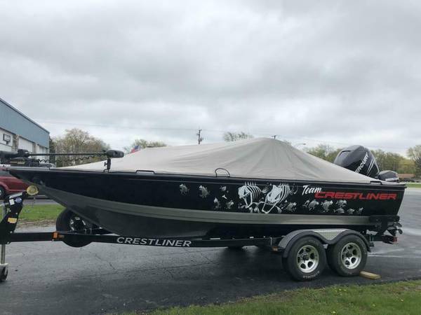 2011 Crestliner, dovoz USA — foto 3 z 5