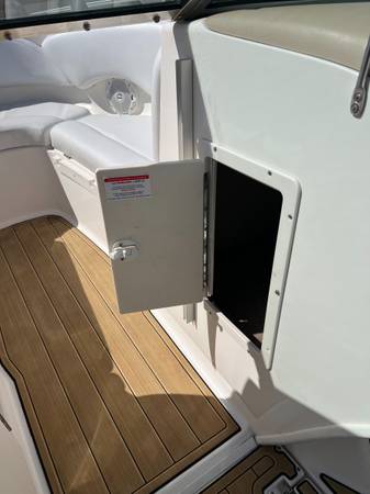 2001 Chaparral, dovoz USA — foto 6 z 12