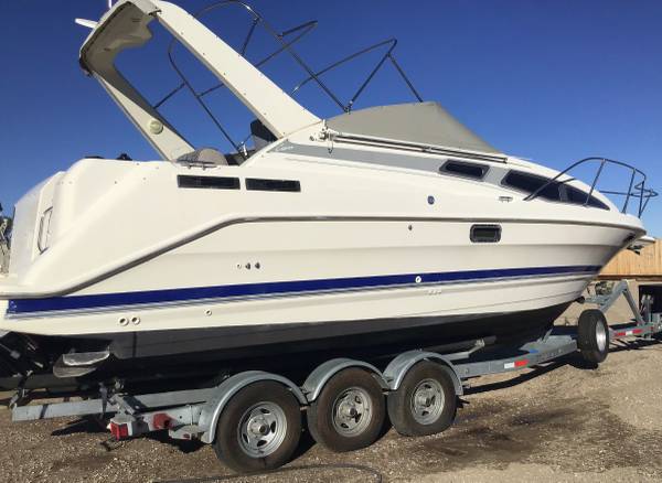 Bayliner, dovoz USA — foto 4 z 12