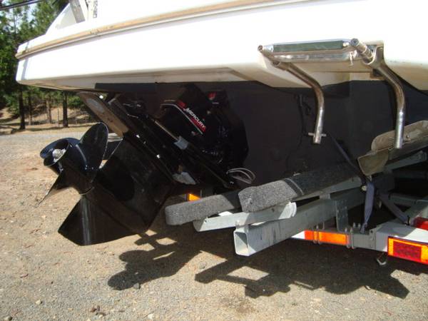 Bayliner, dovoz USA — foto 5 z 12