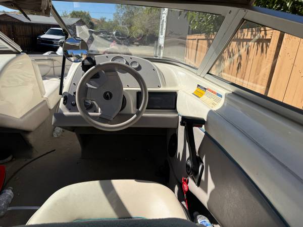 2000 Bayliner, dovoz USA — foto 10 z 11