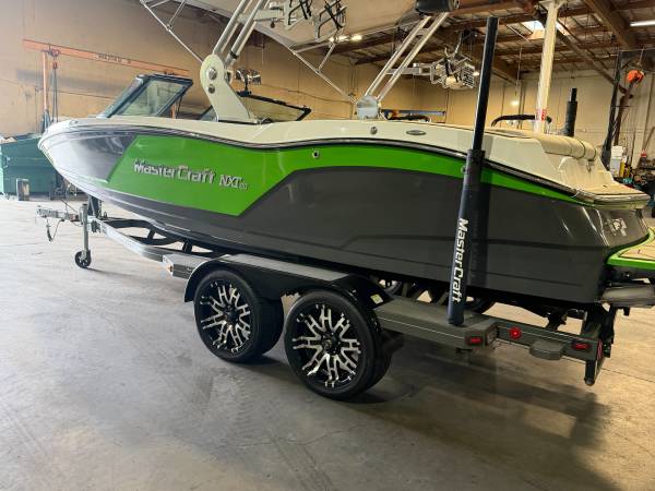 2019 MasterCraft, dovoz USA — foto 3 z 9