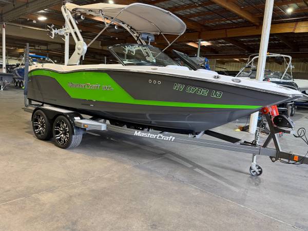 2019 MasterCraft, dovoz USA — foto 4 z 9