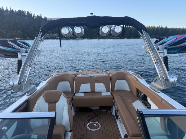 2021 MasterCraft, dovoz USA — foto 8 z 10