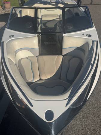 2008 Malibu, dovoz USA — foto 4 z 10