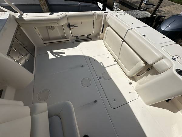 2016 Grady-White, bílá, dovoz USA — foto 11 z 12
