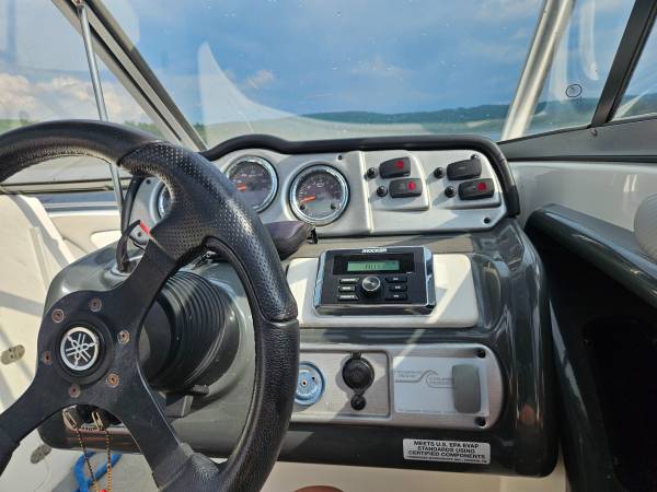 2010 Yamaha, dovoz USA — foto 5 z 12