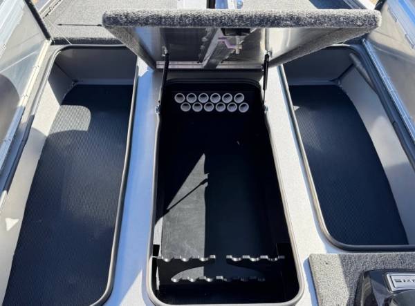 Lowe, dovoz USA — foto 3 z 5