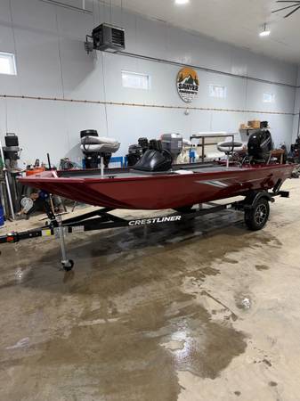2026 Crestliner, dovoz USA — foto 1